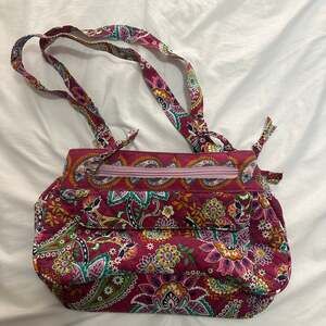 Shoulder Bag with Paisley Pattern